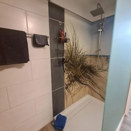 Apartamento Mit 2 Schlafzimmern *